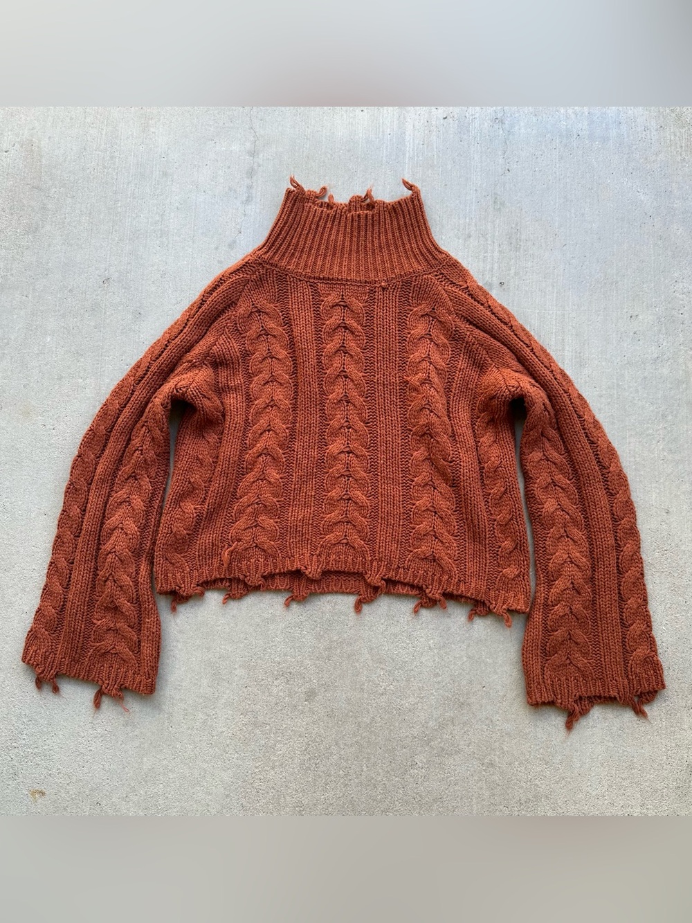 Neely Women’s Brown Cable-Knit Turtleneck Cropped Distressed Sweater Size Small